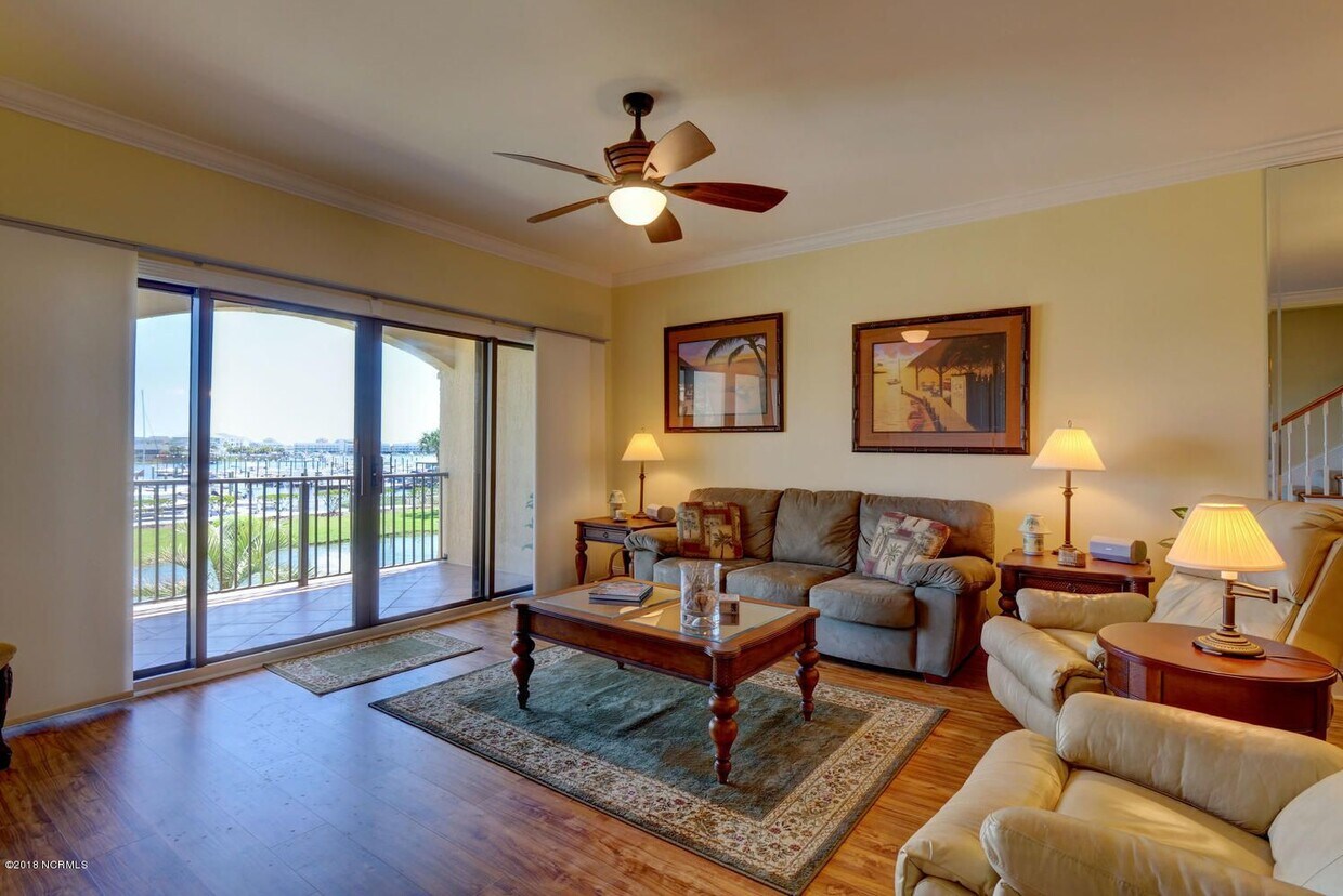 Foto principal - 129 Spencer-Farlow Dr
