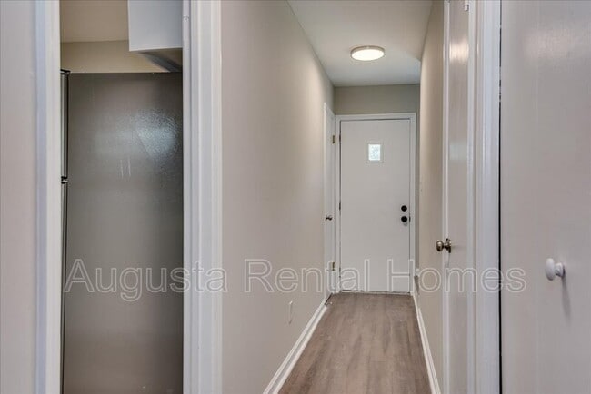 Building Photo - 2840 Ferret Ct