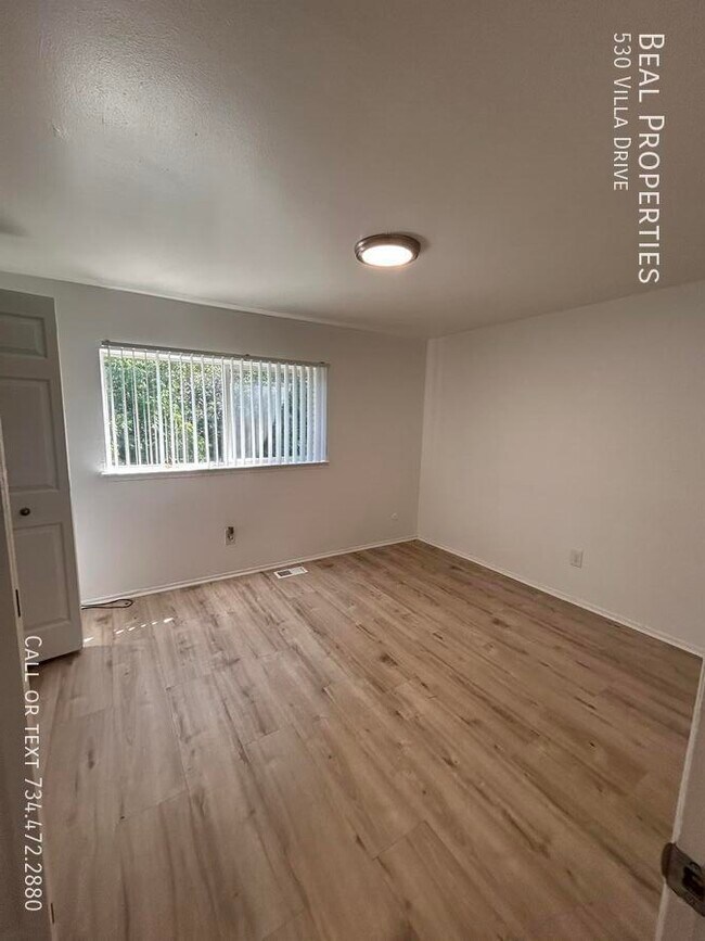 Foto del edificio - 530 Villa Dr