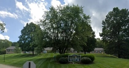 Building Photo - 149 E Jones St