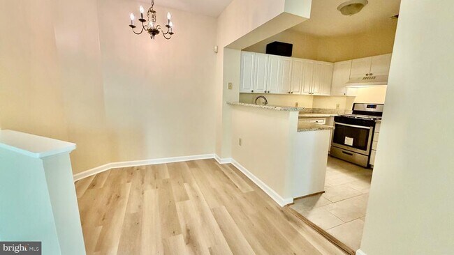 Foto del edificio - 2203 Westcourt Ln
