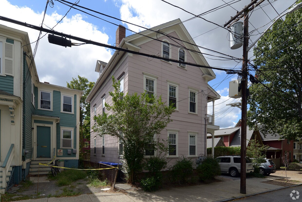 Building Photo - 173-175 Williams St