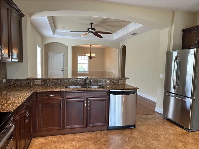 Building Photo - 4926 Newport News Cir