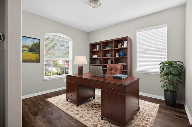 Foto del edificio - 5003 Arbury Hill Ln