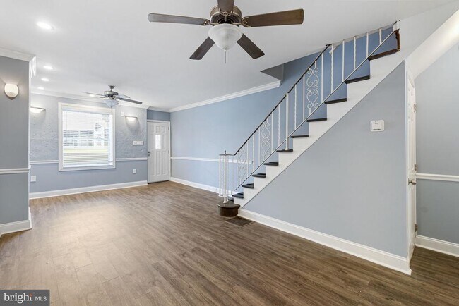 Foto del edificio - 2543 S Franklin St