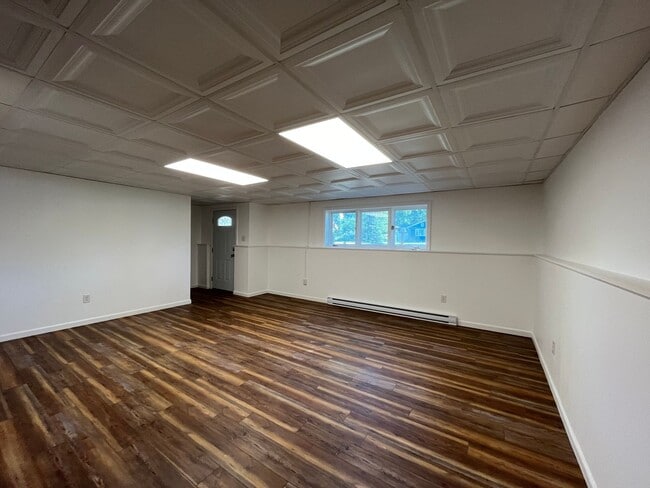 Building Photo - 82 D St