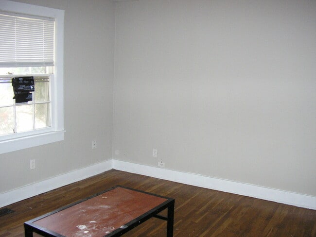 Foto del edificio - 1533 N Sunrise Dr