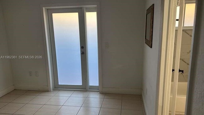 Foto del edificio - 10172 SW 159th Ave