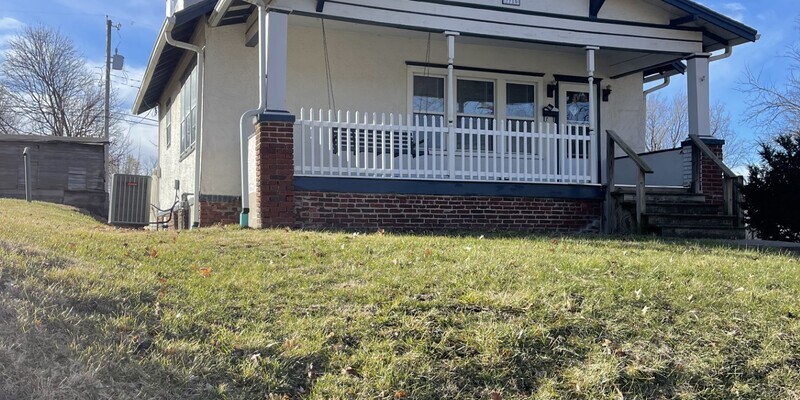 Primary Photo - 3316 Monterey Street
