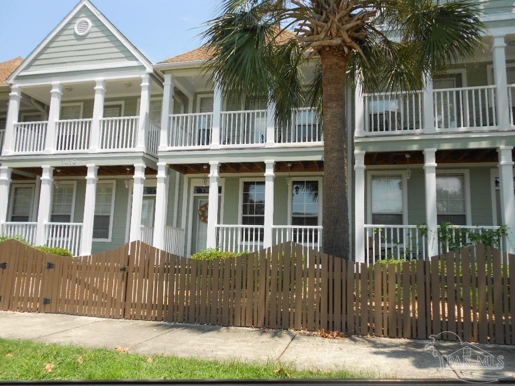 Primary Photo - 1010 N Hayne St