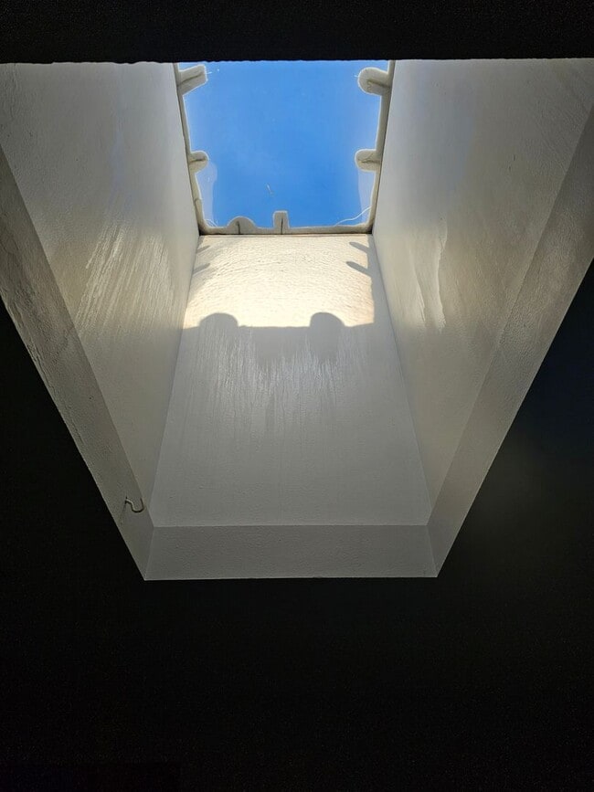 Foto del edificio - One Bedroom Apartment Downtown