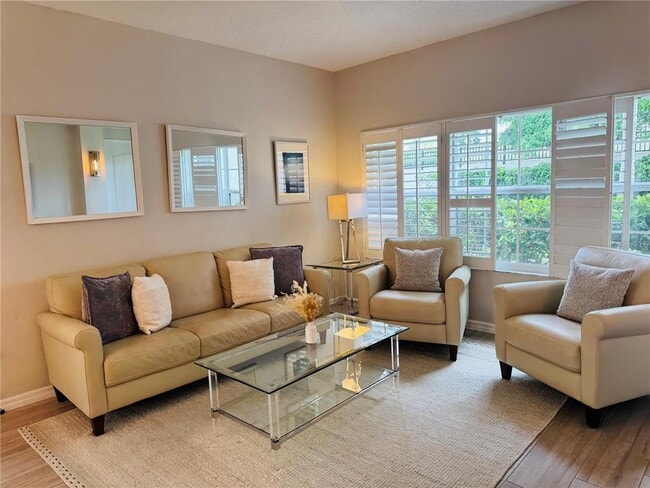 Building Photo - 3401 54th Dr W