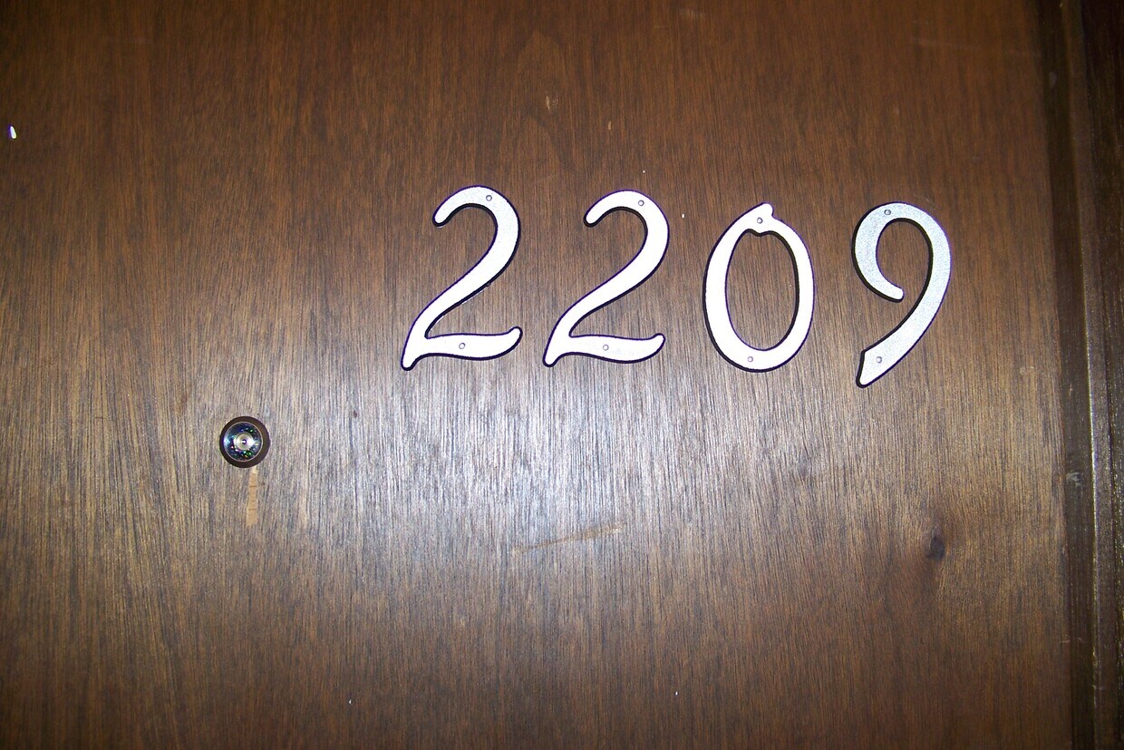 Foto principal - 2209 Stoneybrook Rd