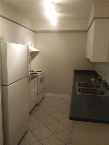 Photo du bâtiment - 55-455 Strathaven Dr