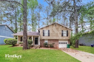 Building Photo - 3346 Clevemont Way