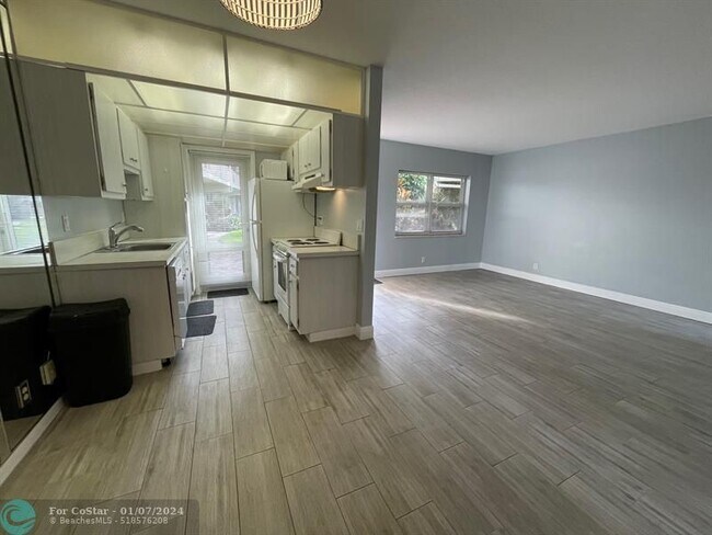 Foto del edificio - 1481 S Ocean Blvd