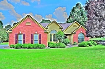 Building Photo - 450 Running Fawn Dr