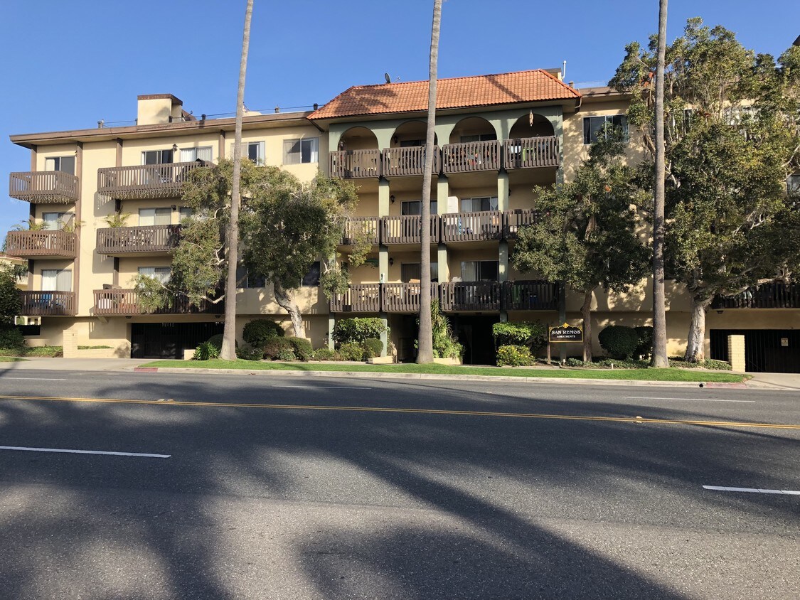 1300 S Catalina Ave Unit 112, Redondo Beach, CA 90277 Apartments in