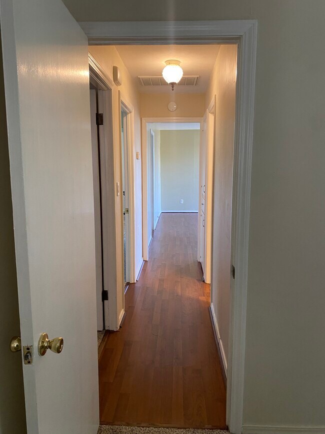 Foto del edificio - 5412 NW 45th Terrace