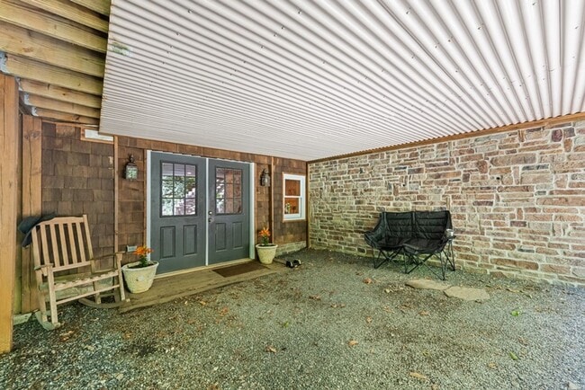 Building Photo - 3/2 Home for rent