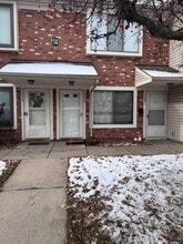 Building Photo - 30675 Hidden Pines Ln