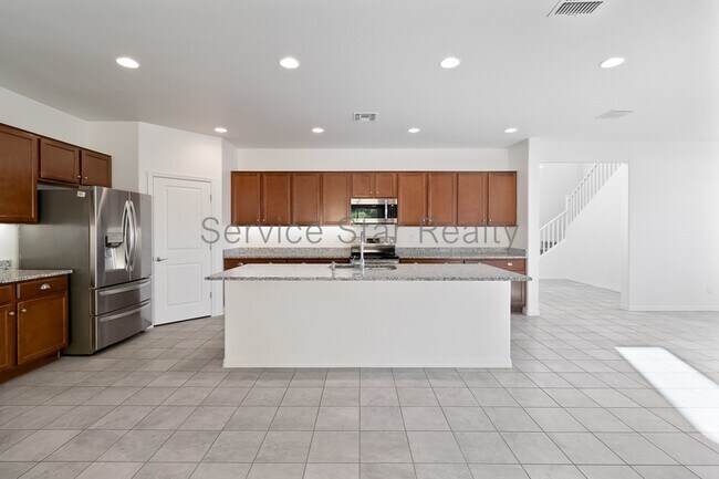 Building Photo - 2228 W Carol Ann Way