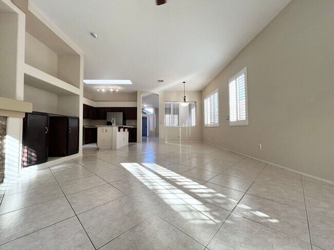 Foto del edificio - 405 Madison Taylor Pl