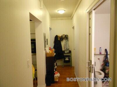 Foto del edificio - 33 Edgerly Rd