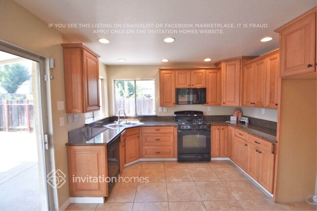 Foto del edificio - 973 Celestine Cir