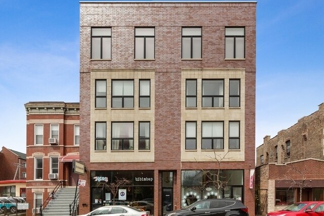 Primary Photo - 1842 N Damen Ave