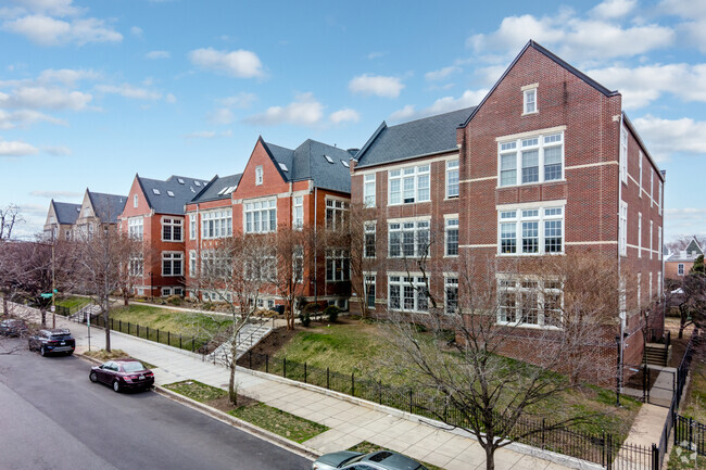 440 12th St NE - Lovejoy Lofts