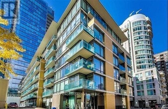Building Photo - 21-221 Scollard St