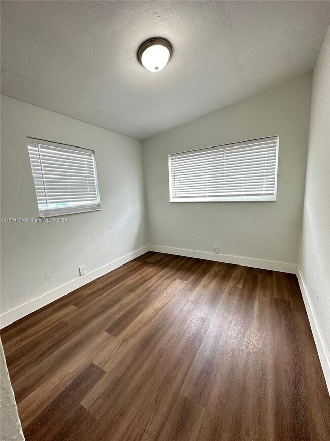 2025 Washington Ave Unit 2, Opalocka, FL 33054 Room for Rent in Opa