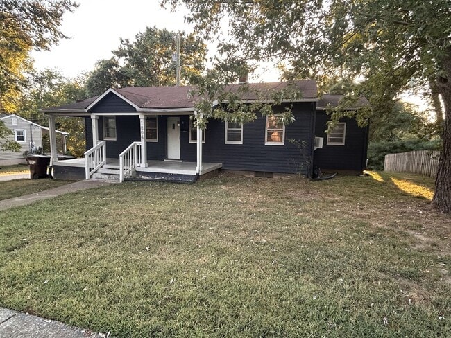 Photo - 1804 Overton Street House