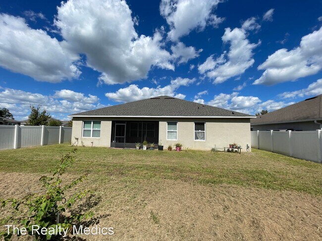 Foto del edificio - 4 br, 2 bath House - 1904 Pioneer Crest Dr