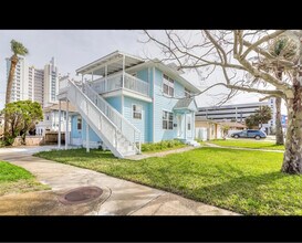 Building Photo - 316 N Grandview Ave