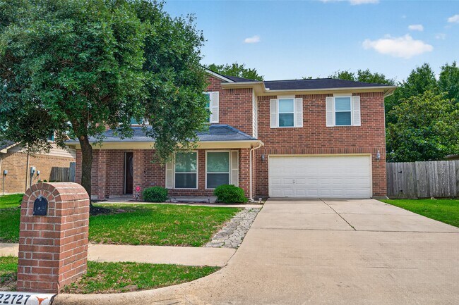 Building Photo - 22727 Tara Way Dr