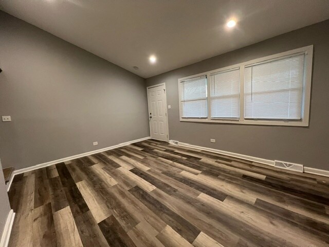 Building Photo - 11540 S Peoria St