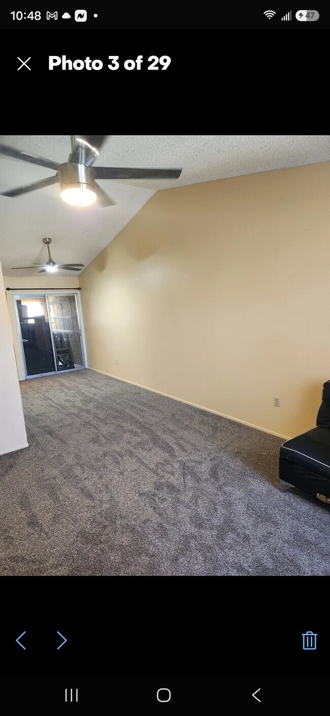 Building Photo - 461 W Holmes Ave