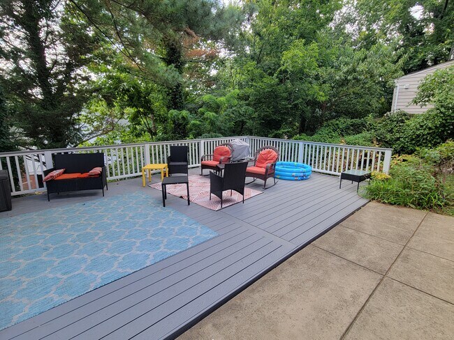 Foto del edificio - 2030 N Cleveland St