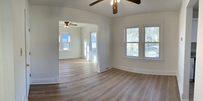 Foto del edificio - 936 Hansen St