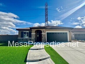 Building Photo - 5229 Kings Peak Dr