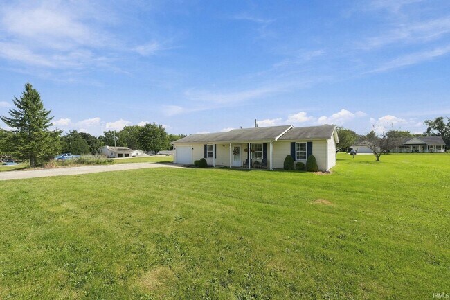 Foto del edificio - 9239 E Lilac Ln