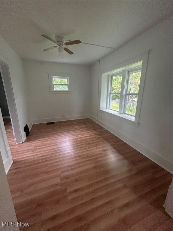 1122 Sherman St Akron, OH 44301 – photo 3