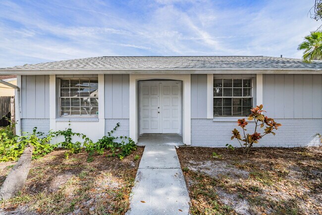 Foto del edificio - 16001 Saddlestring Dr