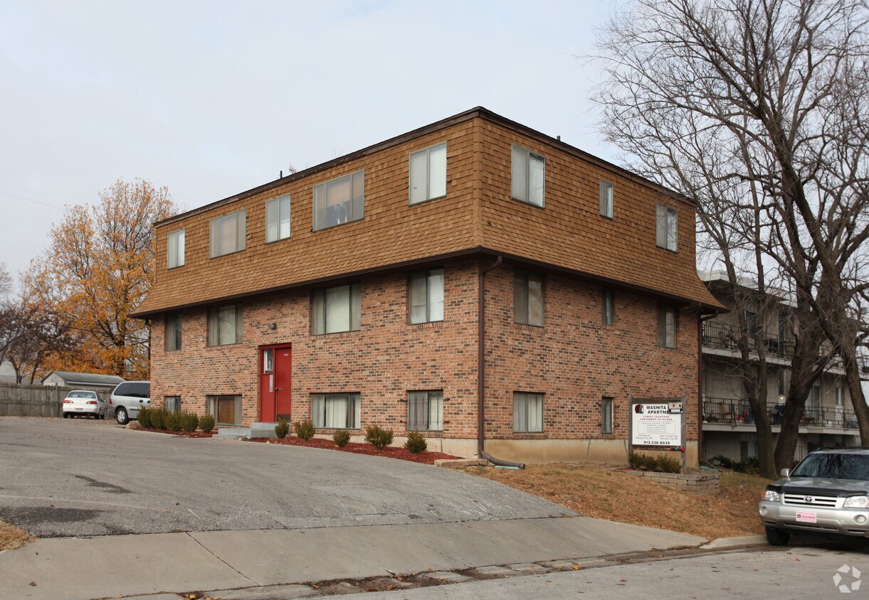 Primary Photo - Washita Club Apartments