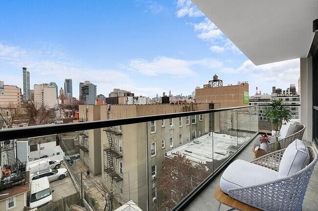 Building Photo - 27-10 37th Avenue