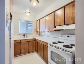 Building Photo - 515 Sunset Rd