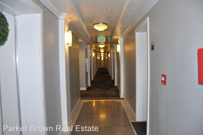 Building Photo - 1 br, 1 bath House - 555 E. 100 S. Unit # 203