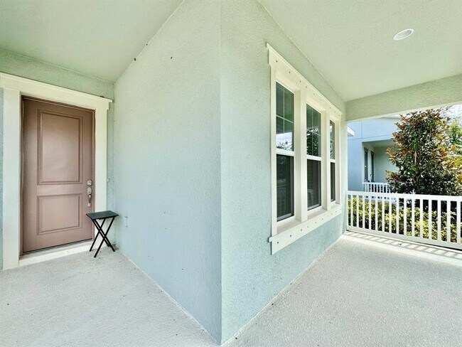 Foto del edificio - 827 Winterside Dr